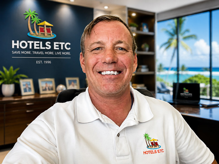 Shawn Pigg, CEO of Hotels Etc., presenting the distributor opportunity